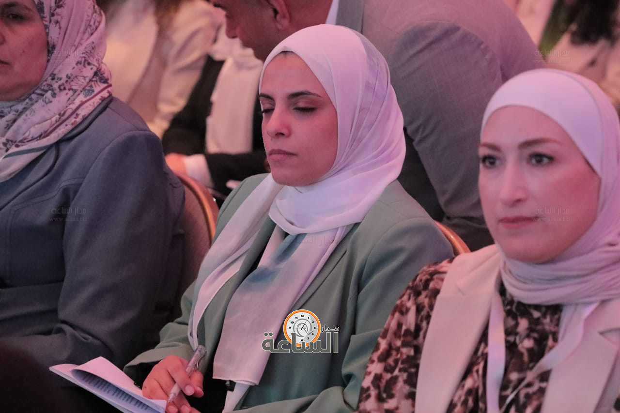 Madar Al-Saa Images 0.14844624330484657