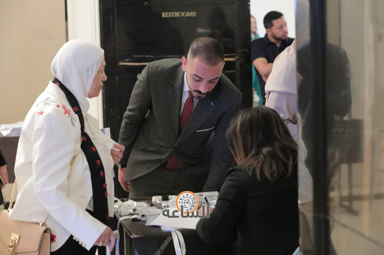 Madar Al-Saa Images 0.18646959113175499