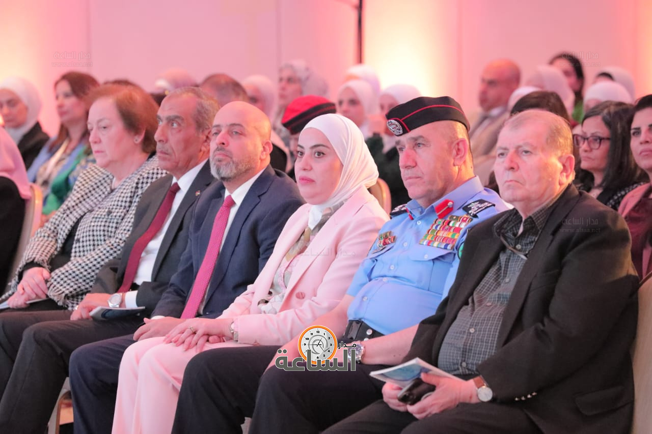 Madar Al-Saa Images 0.1819260229252272