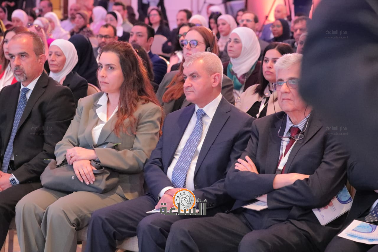 Madar Al-Saa Images 0.8514109386337302