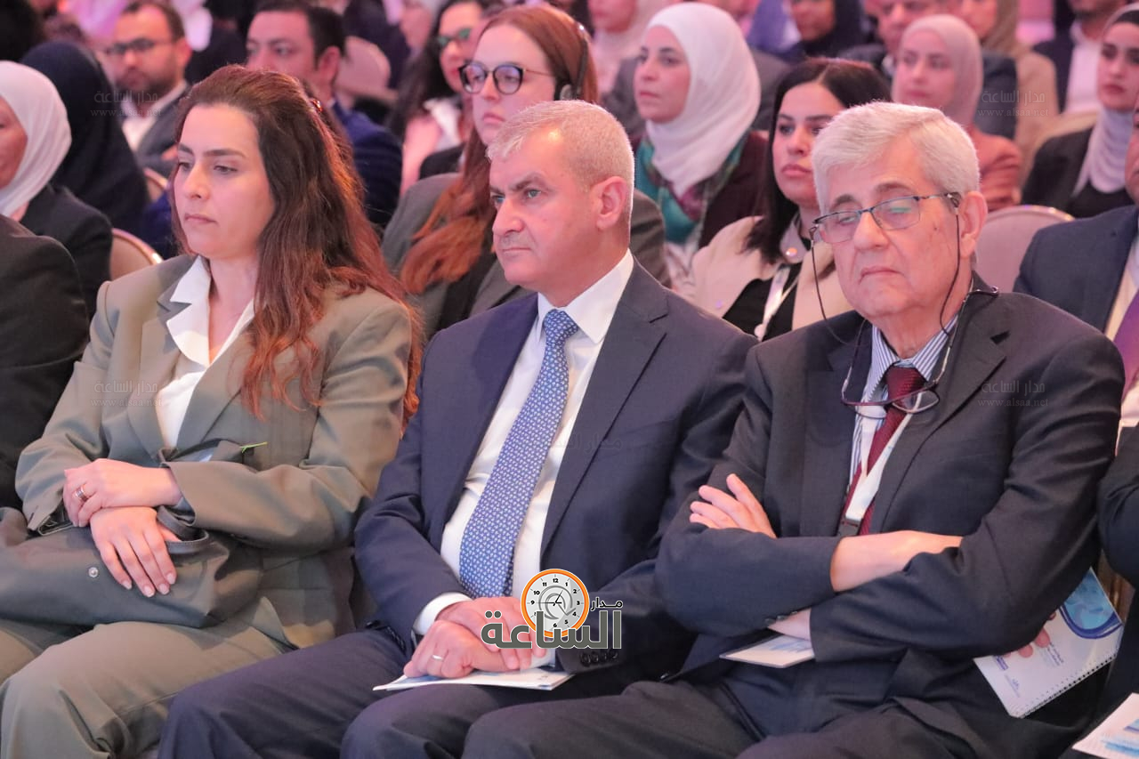 Madar Al-Saa Images 0.923302055116841