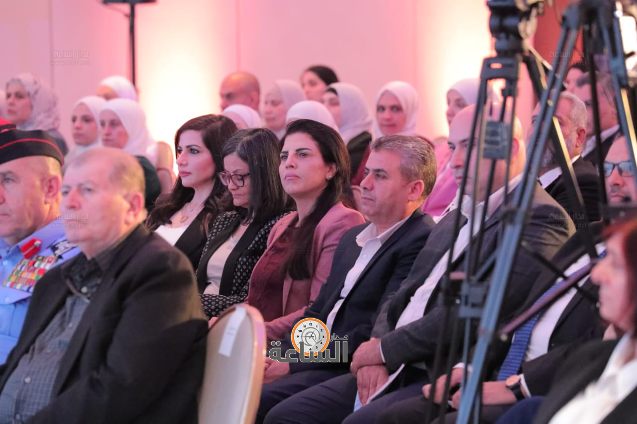 Madar Al-Saa Images 0.33497079440812083