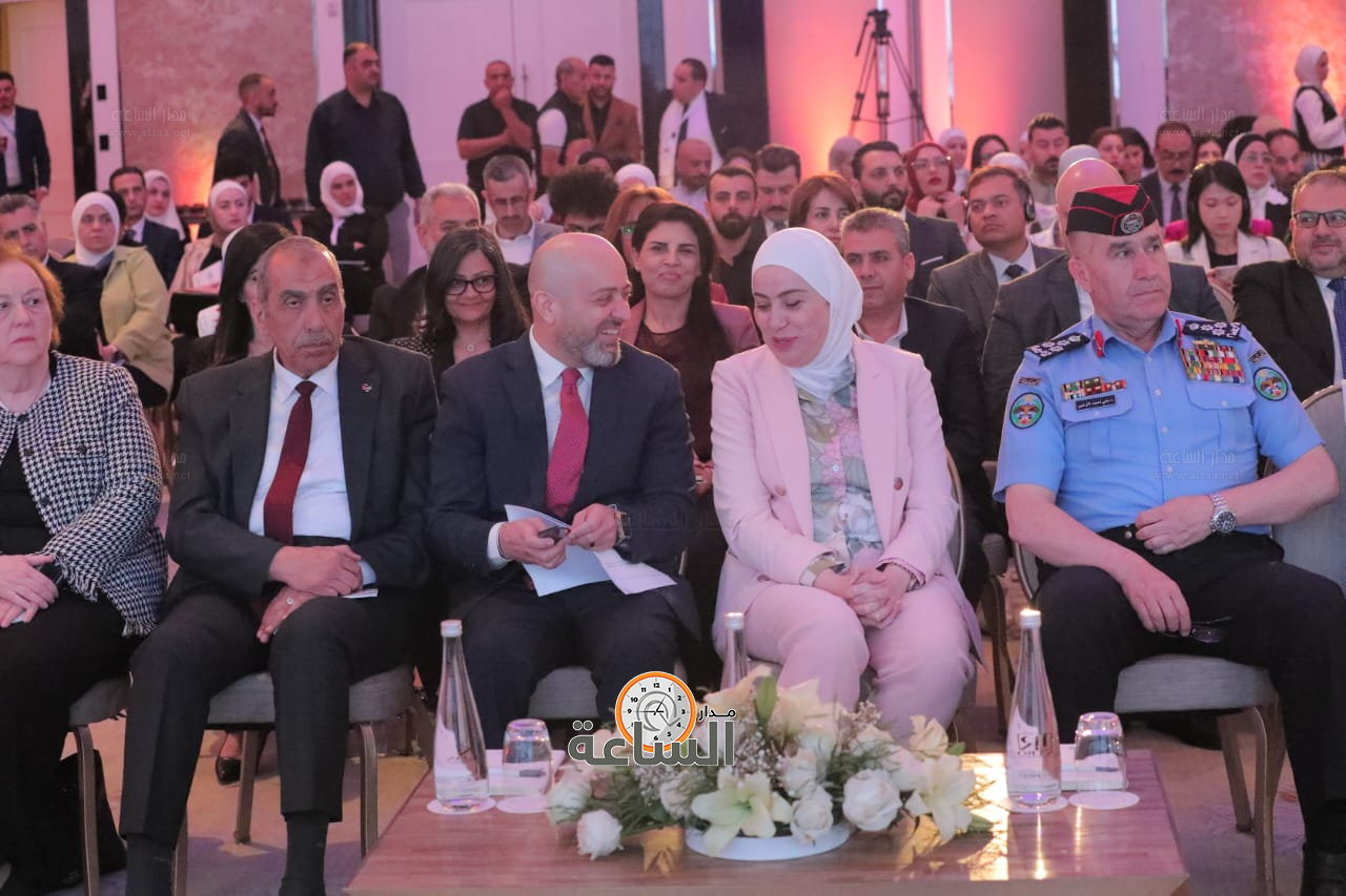 Madar Al-Saa Images 0.23950504787712645