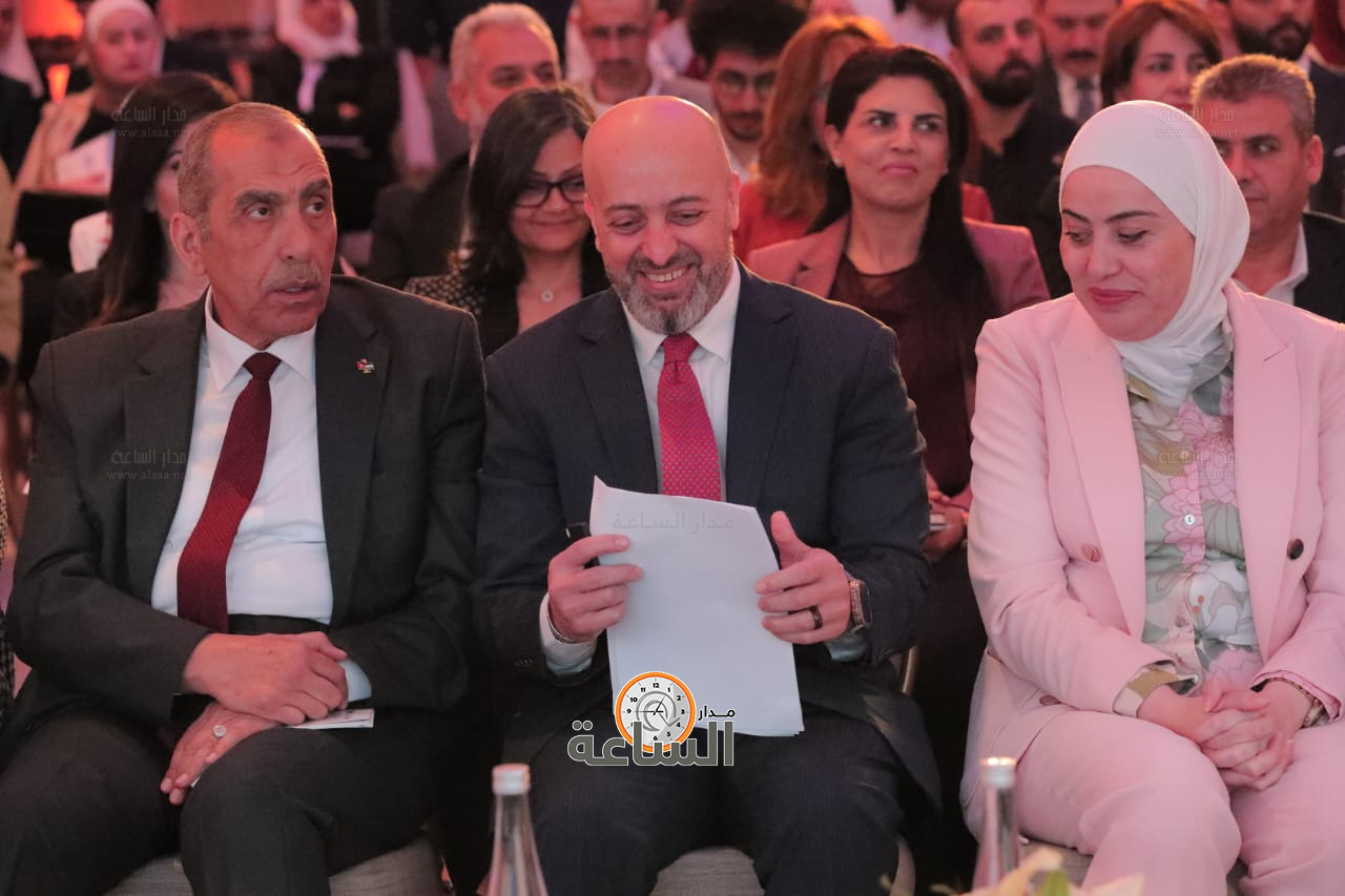 Madar Al-Saa Images 0.6181042752747089