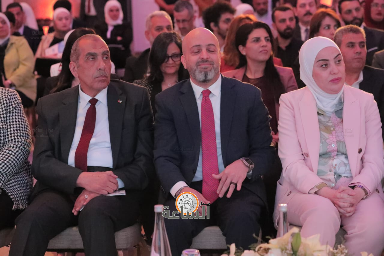 Madar Al-Saa Images 0.036149891079162555