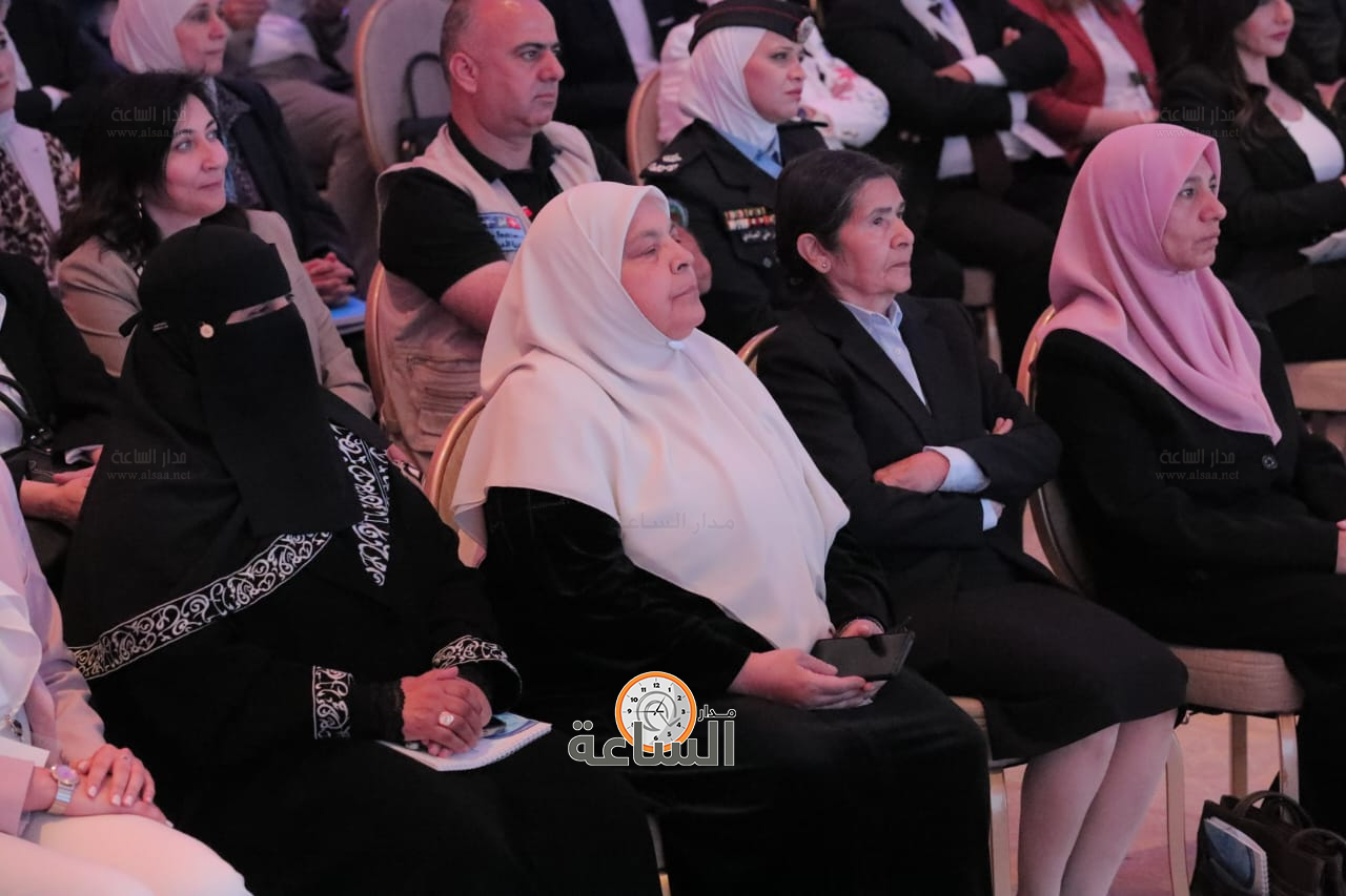 Madar Al-Saa Images 0.4199016075652521