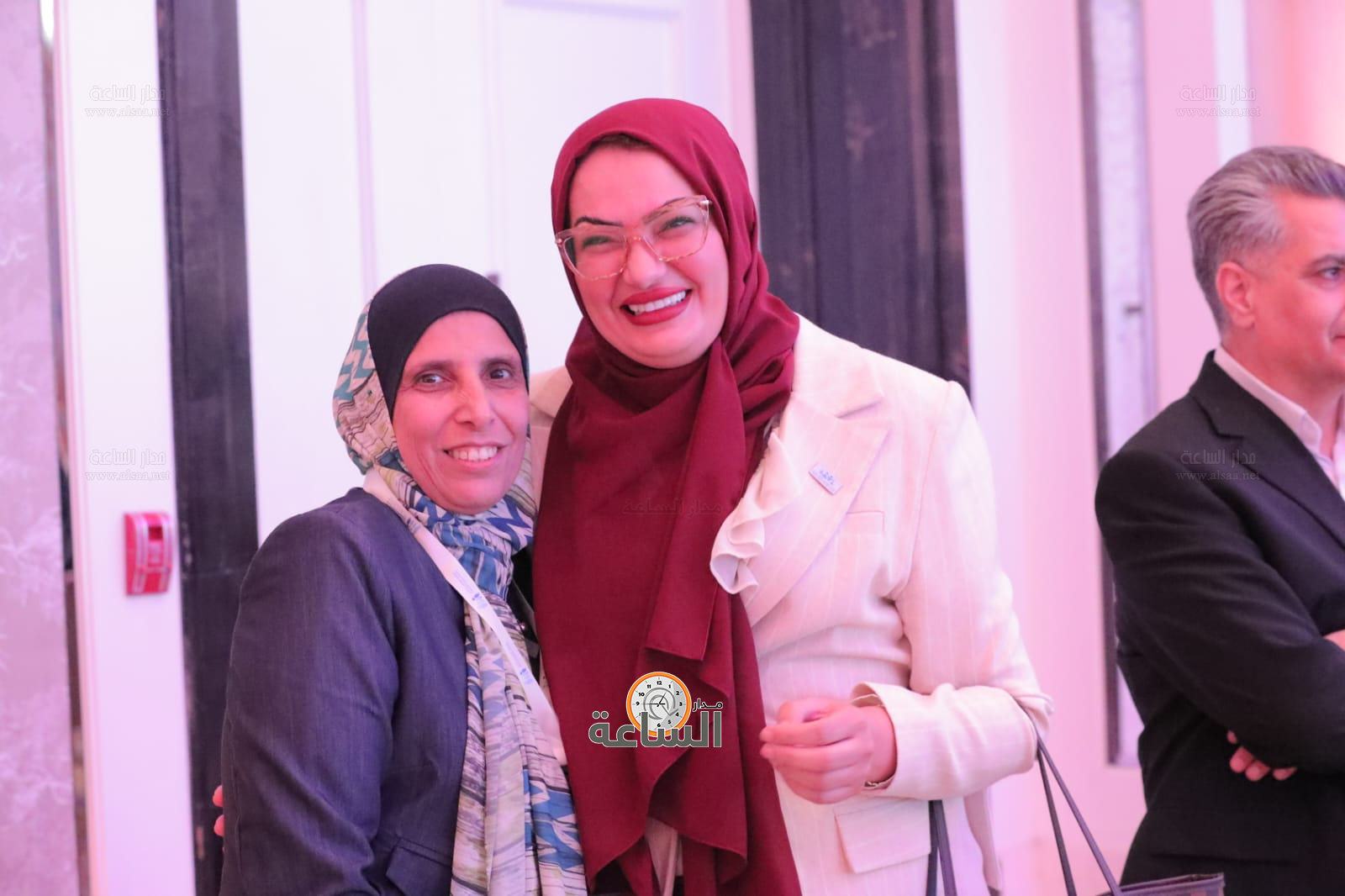 Madar Al-Saa Images 0.04226996770822811