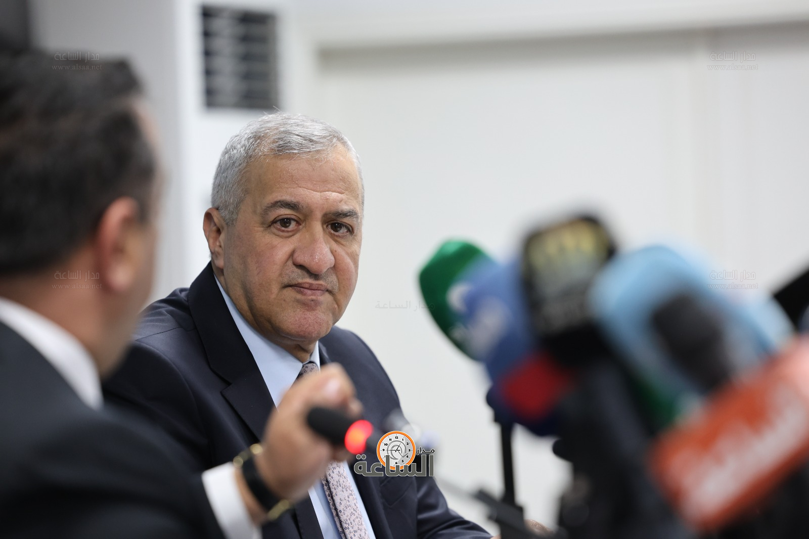 Madar Al-Saa Images 0.9497520924263129