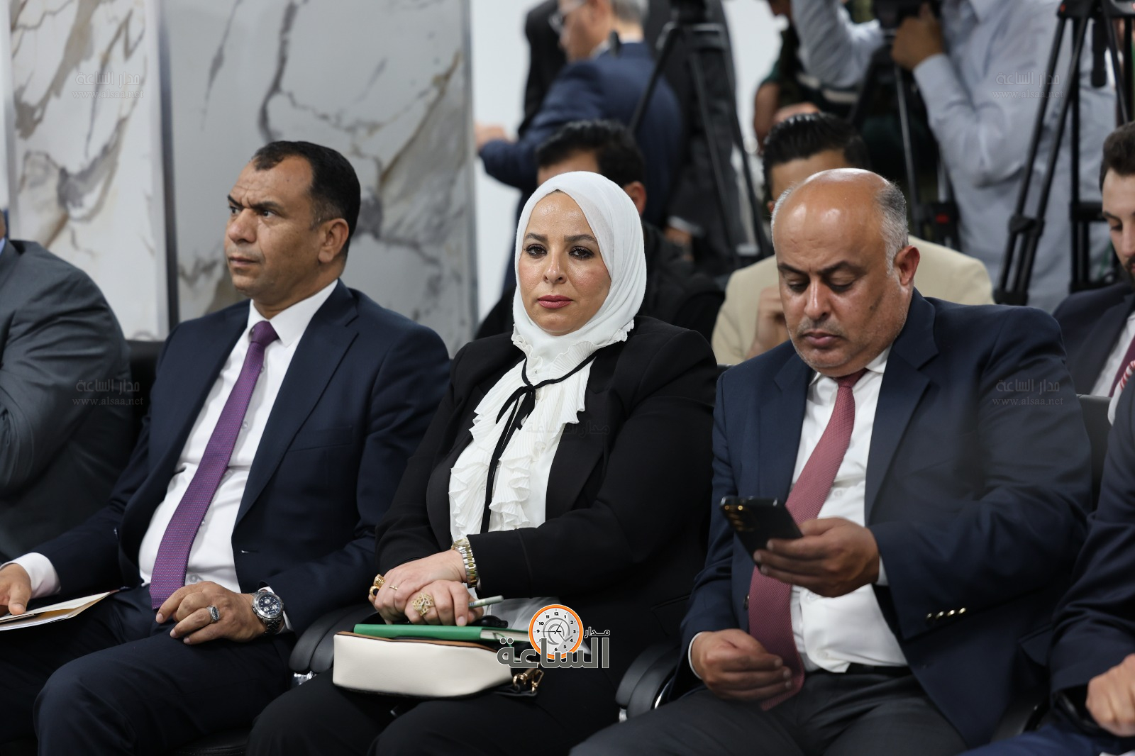 Madar Al-Saa Images 0.6885402308587759