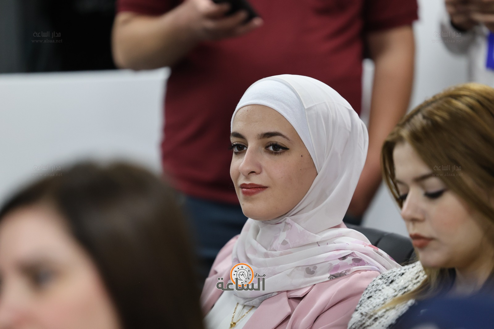 Madar Al-Saa Images 0.71807461851302