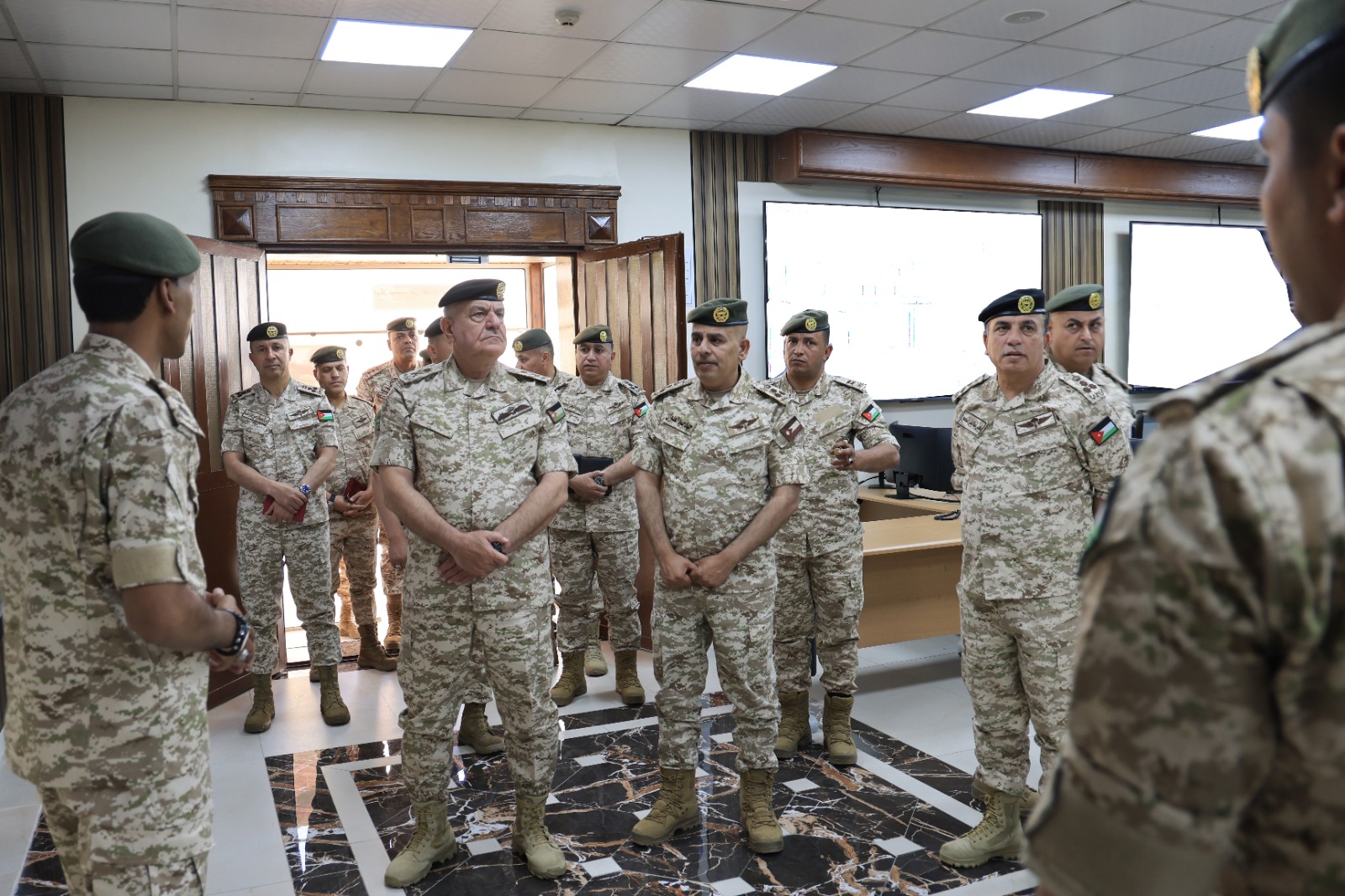 Madar Al-Saa Images 0.15534700869656748