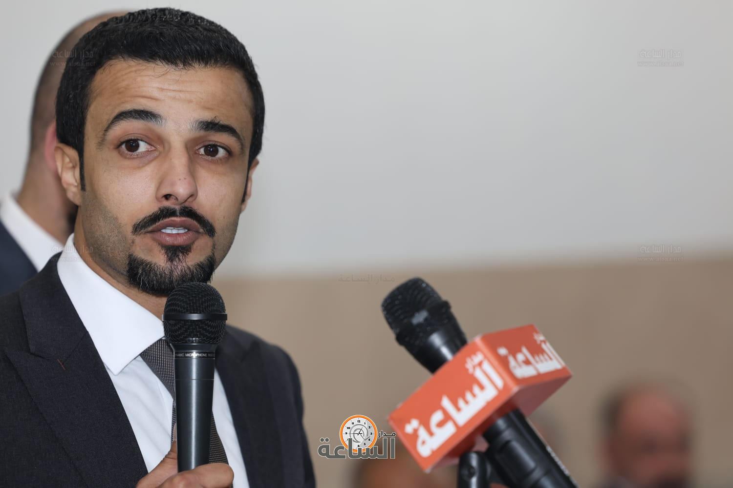 Madar Al-Saa Images 0.7362093266890567