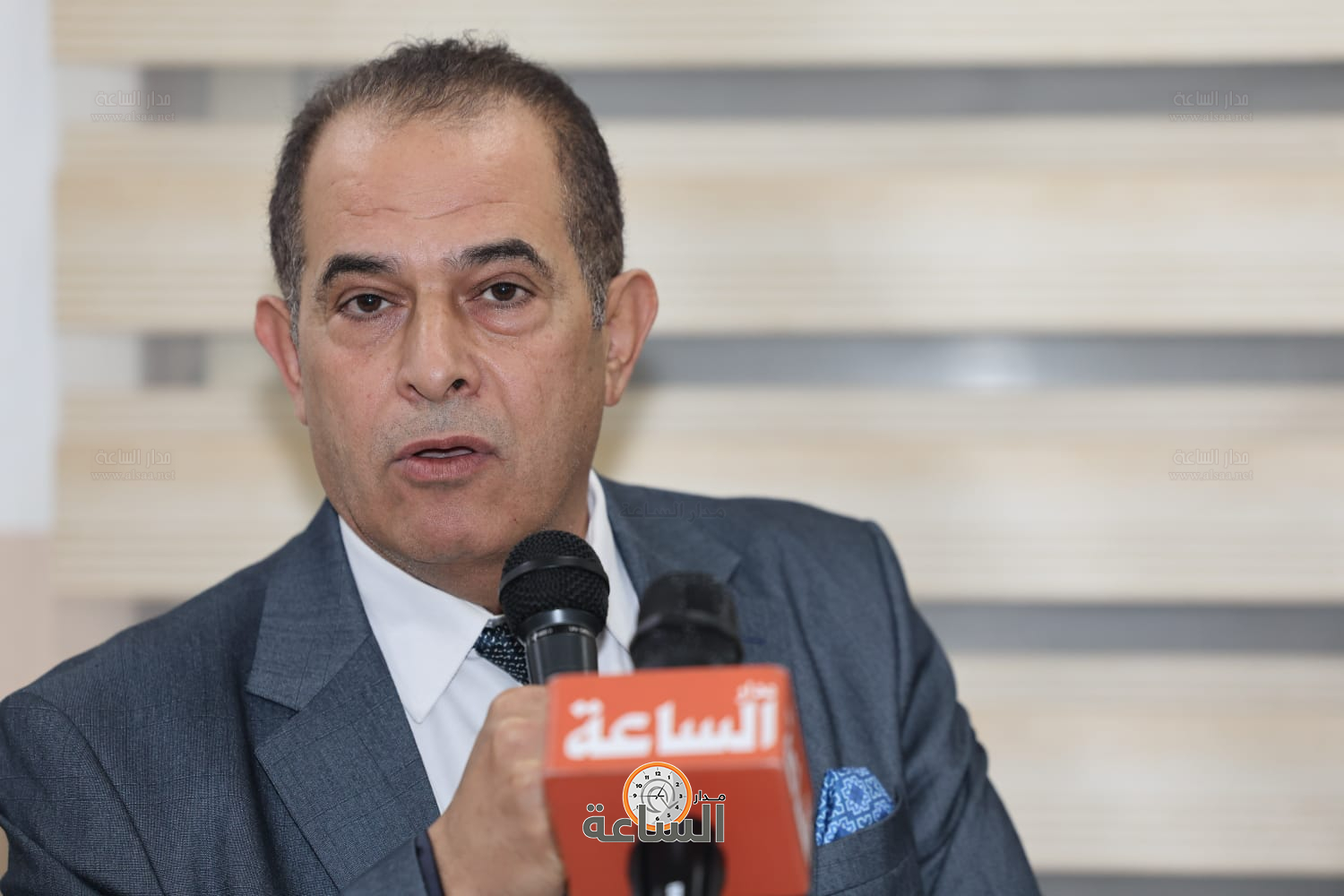 Madar Al-Saa Images 0.6995619118809601