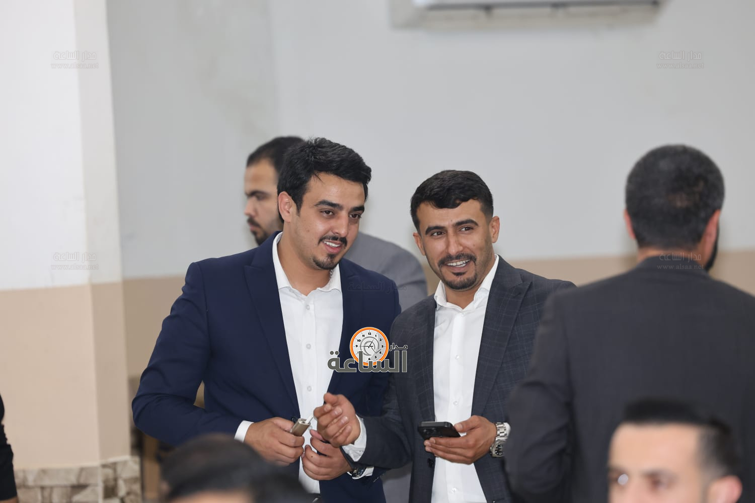 Madar Al-Saa Images 0.6793417384419728