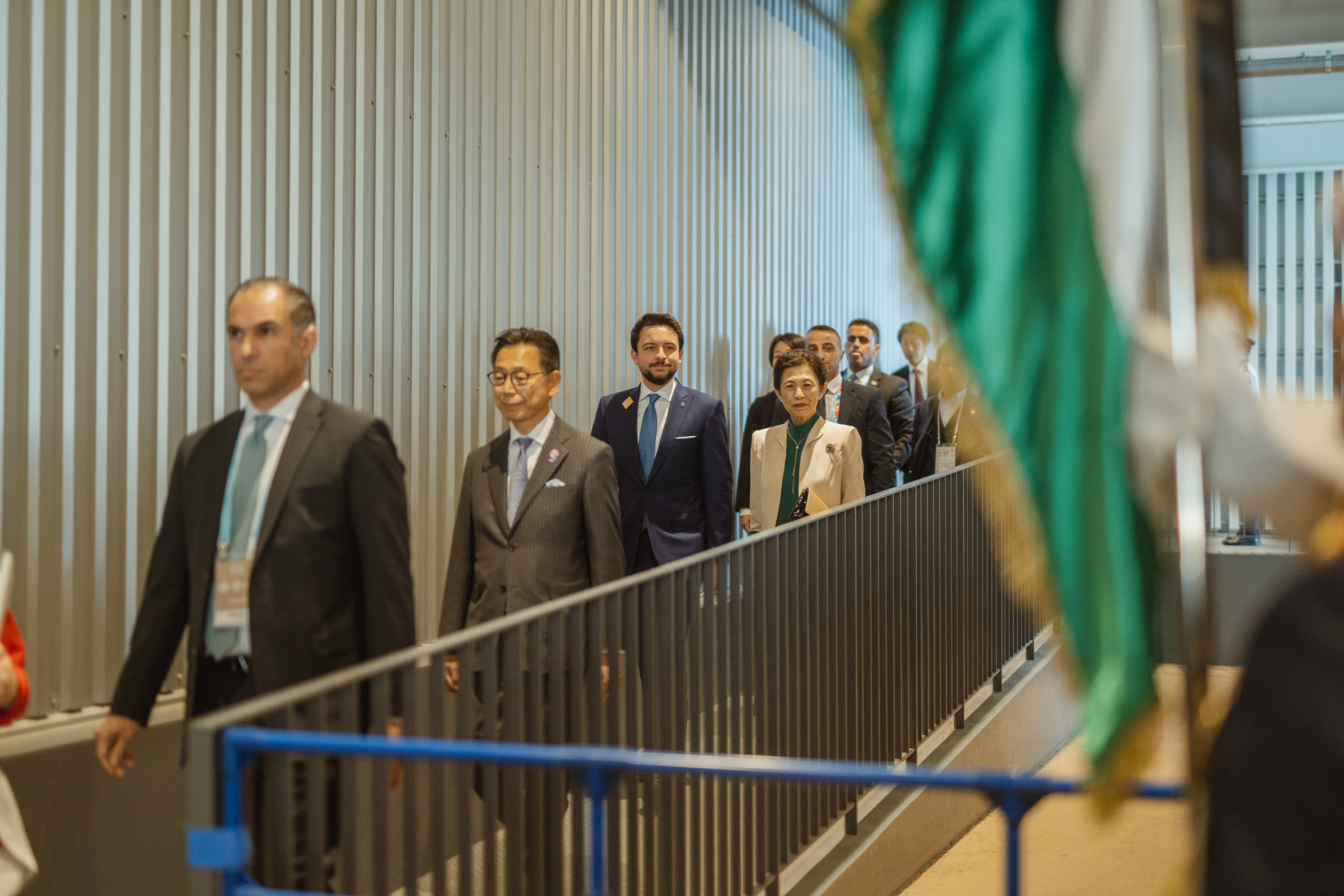 Madar Al-Saa Images 0.96085765025576