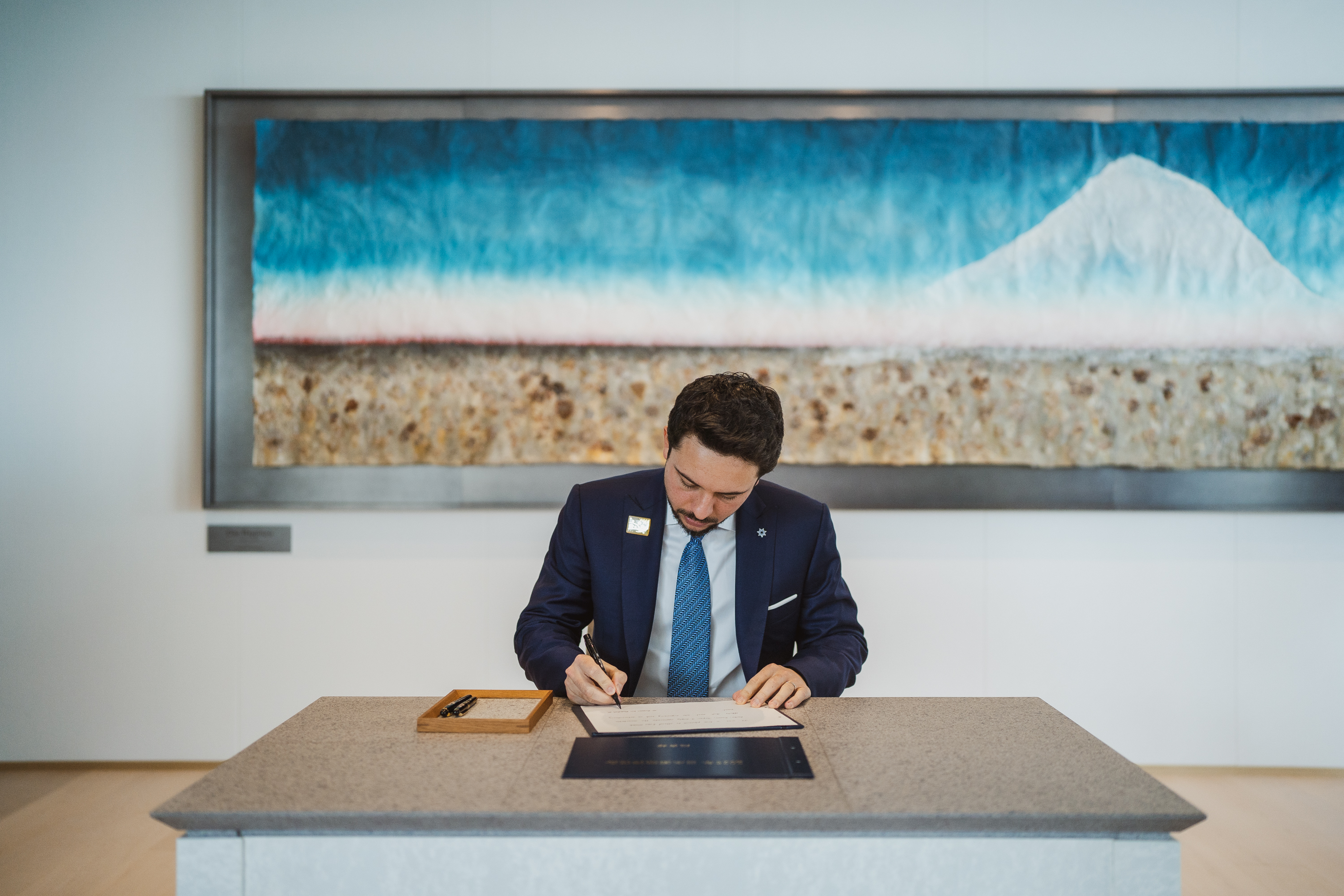 Madar Al-Saa Images 0.5026776247724202