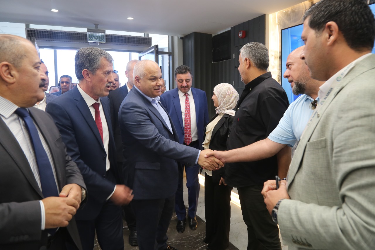 Madar Al-Saa Images 0.11726162801995688