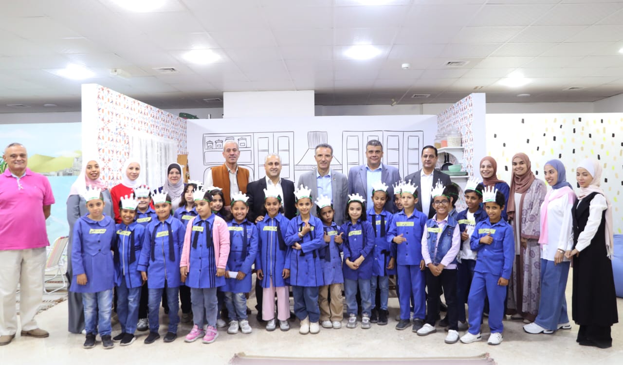 Madar Al-Saa Images 0.792058123732538