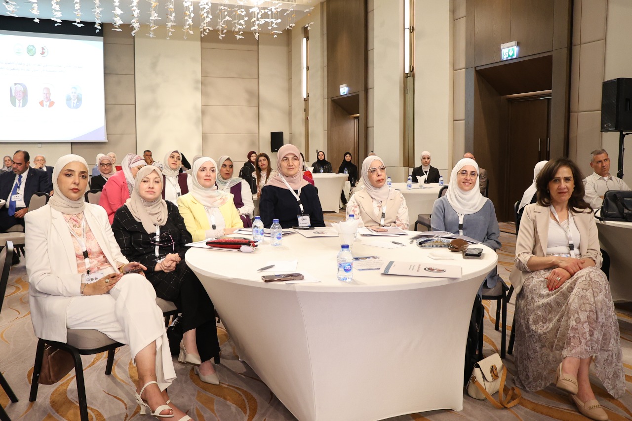 Madar Al-Saa Images 0.6504521429304236