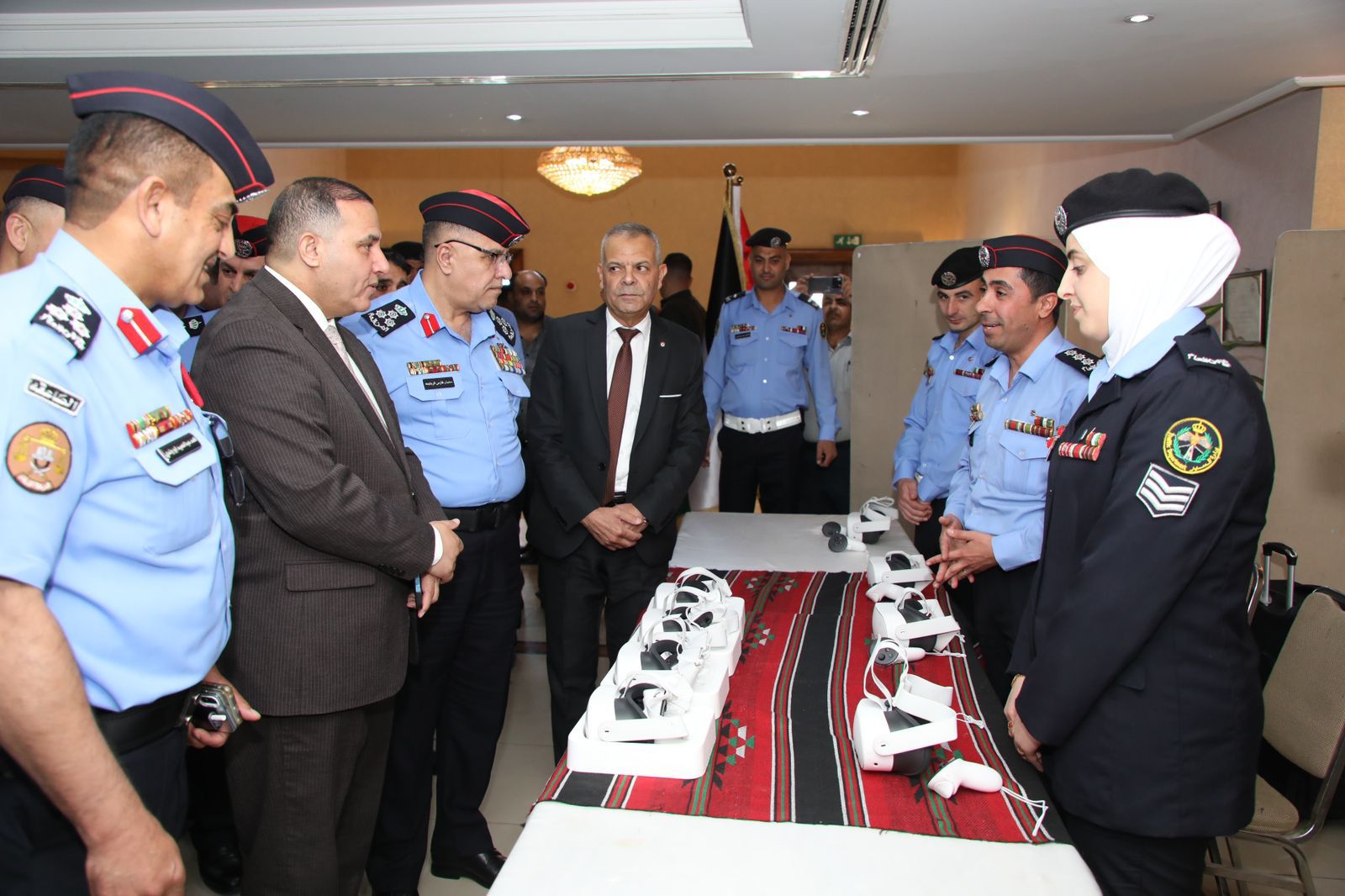 Madar Al-Saa Images 0.5440159666887486