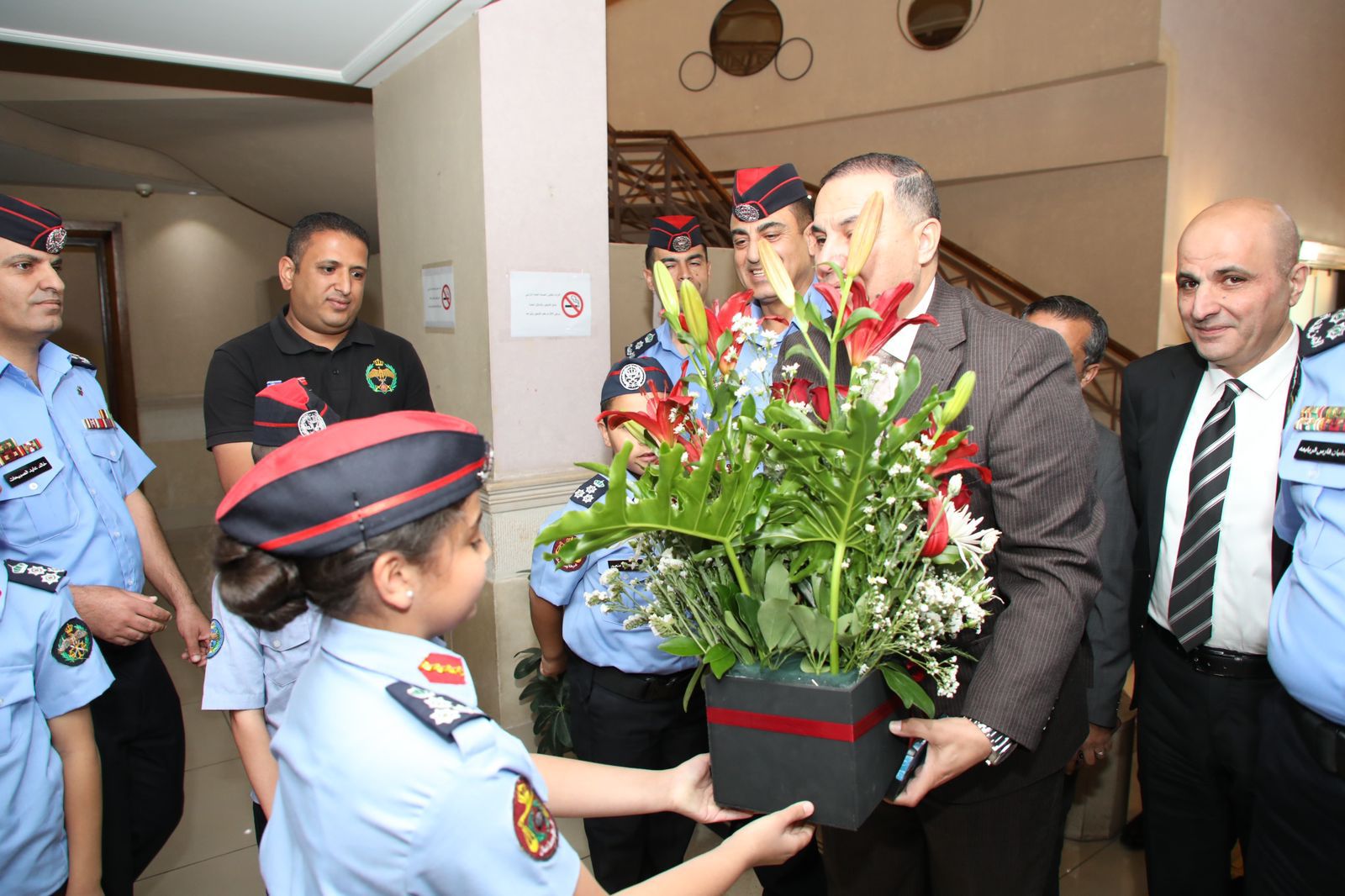 Madar Al-Saa Images 0.008081411884568457