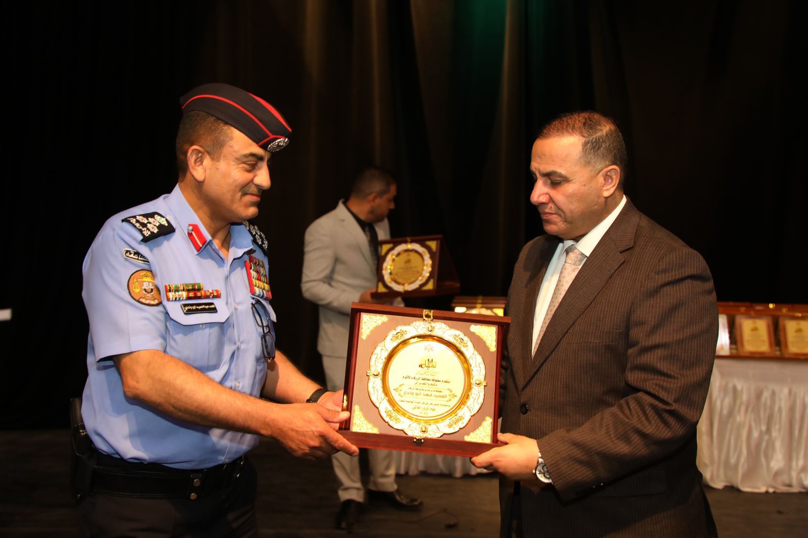 Madar Al-Saa Images 0.9389084120178384