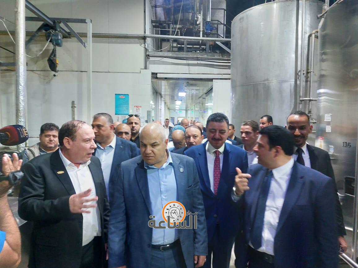 Madar Al-Saa Images 0.3198645556093408