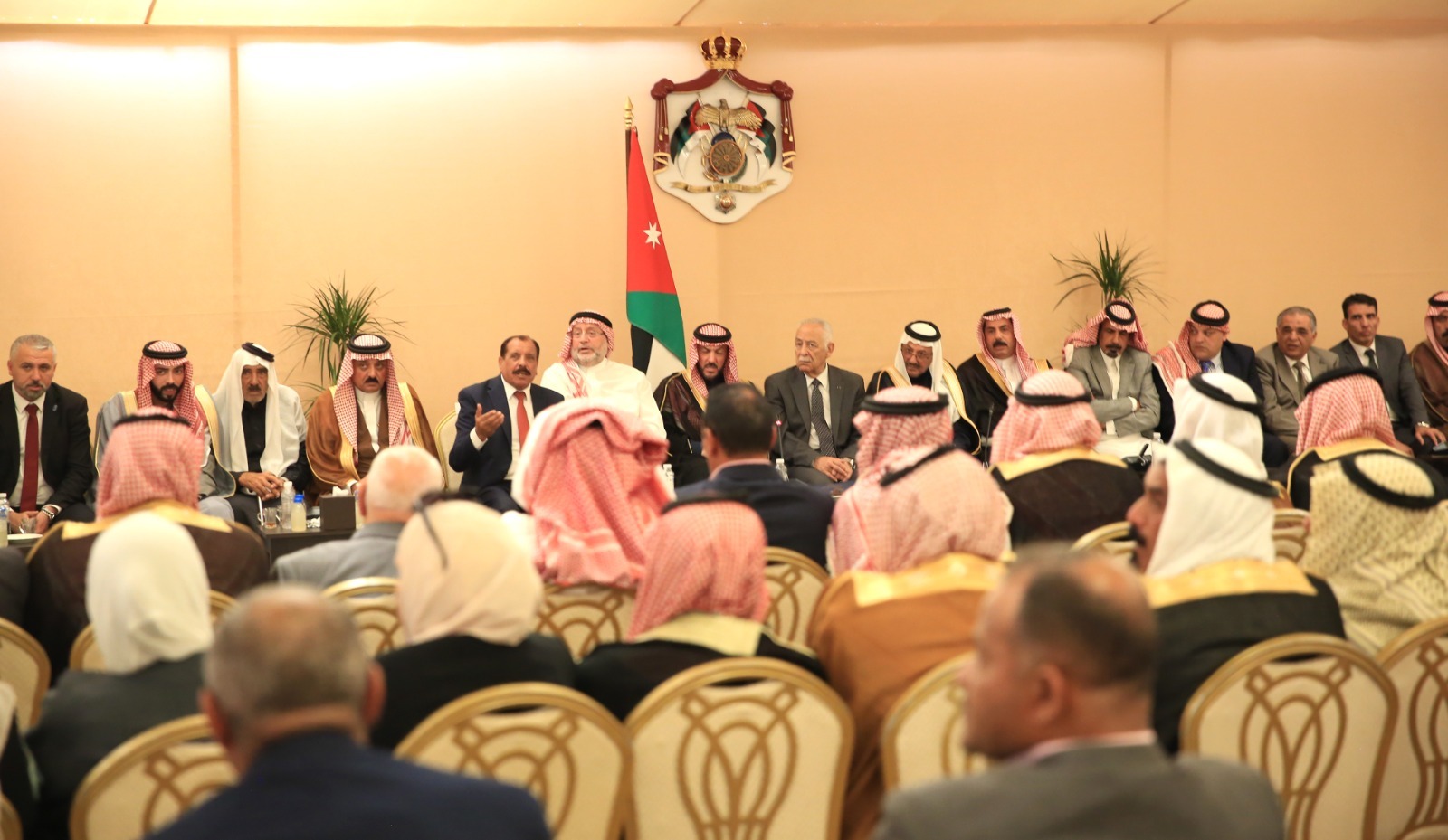 Madar Al-Saa Images 0.48602399270221985