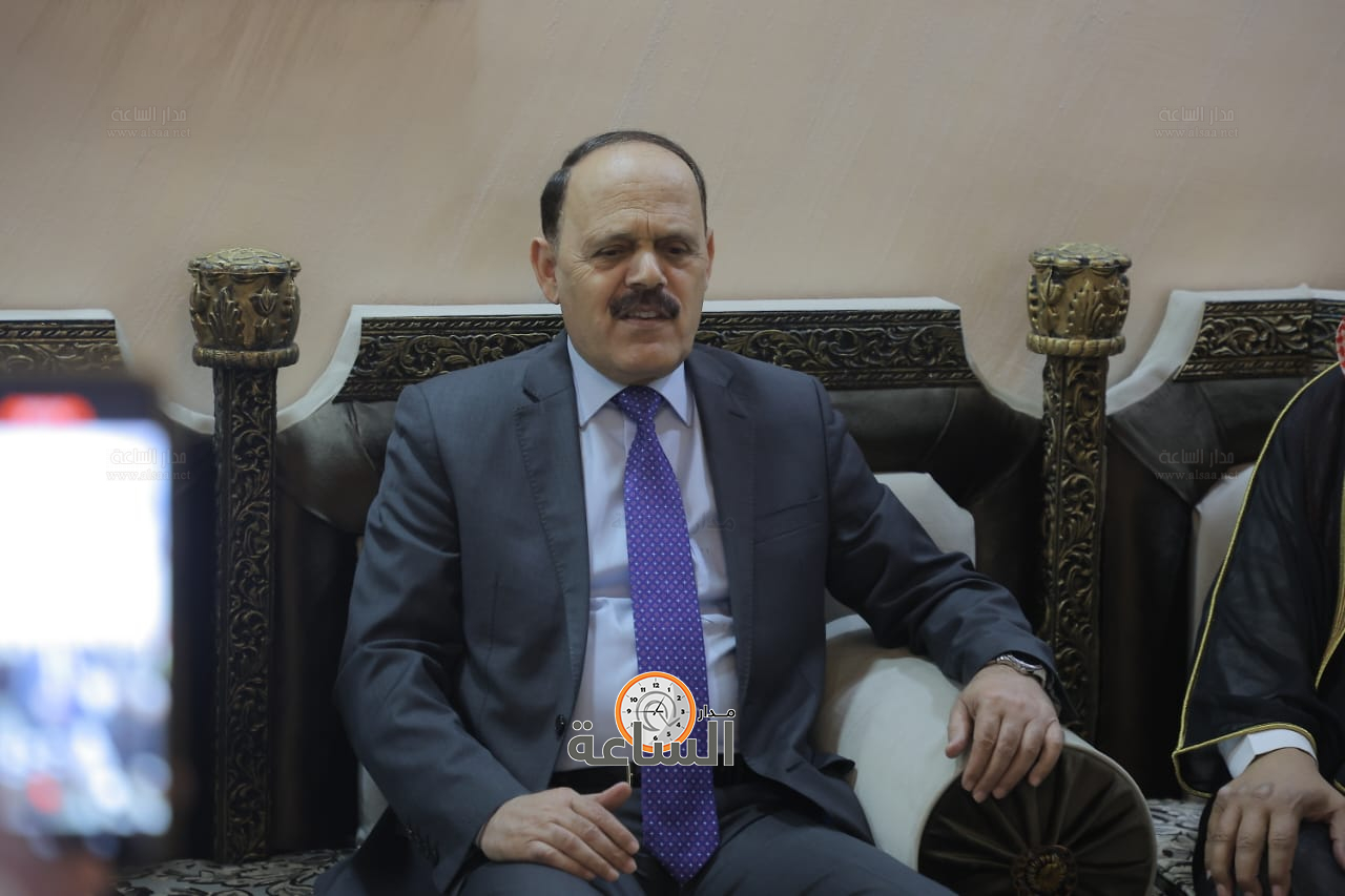 Madar Al-Saa Images 0.1555795558350579