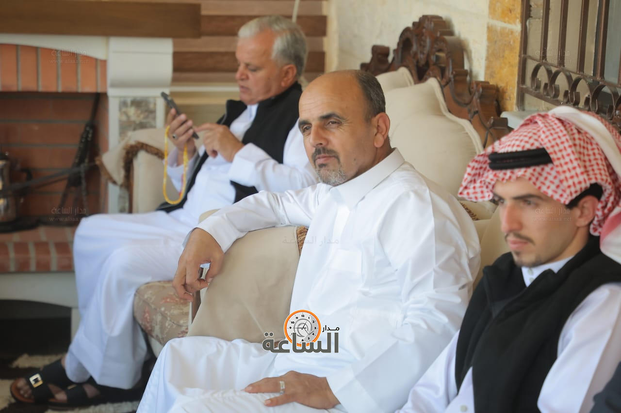 Madar Al-Saa Images 0.989808334791957