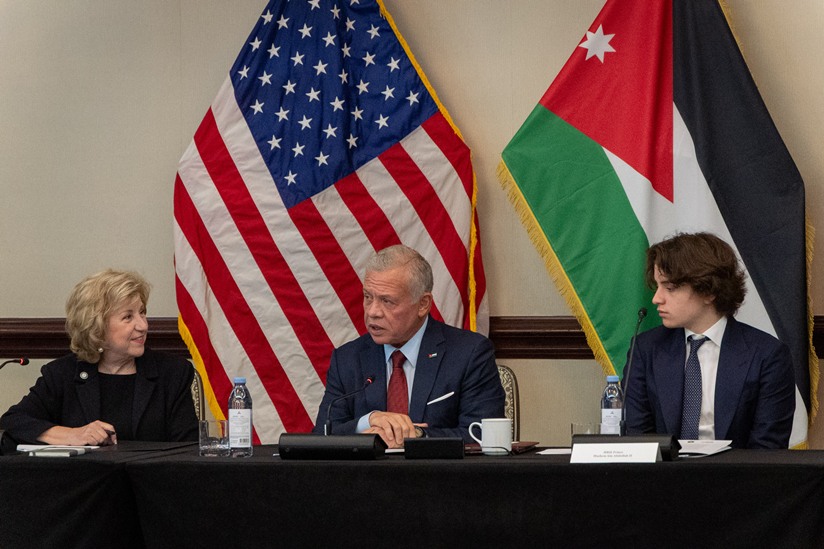 Madar Al-Saa Images 0.09290613780141677