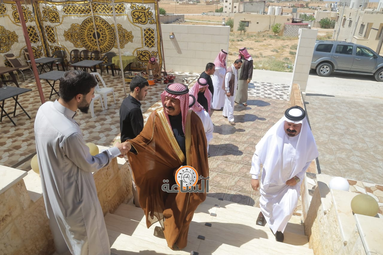 Madar Al-Saa Images 0.9742455464805836