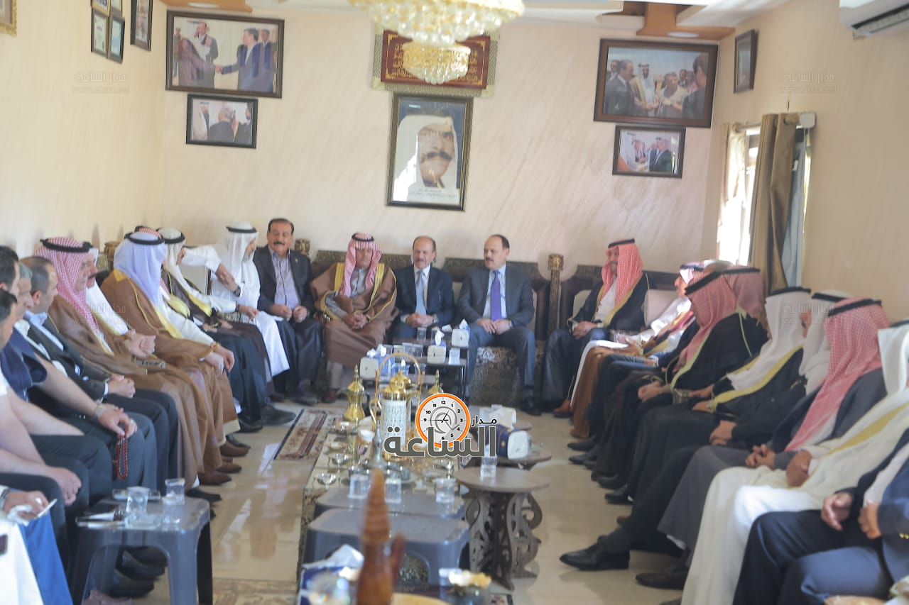 Madar Al-Saa Images 0.8197981579181834