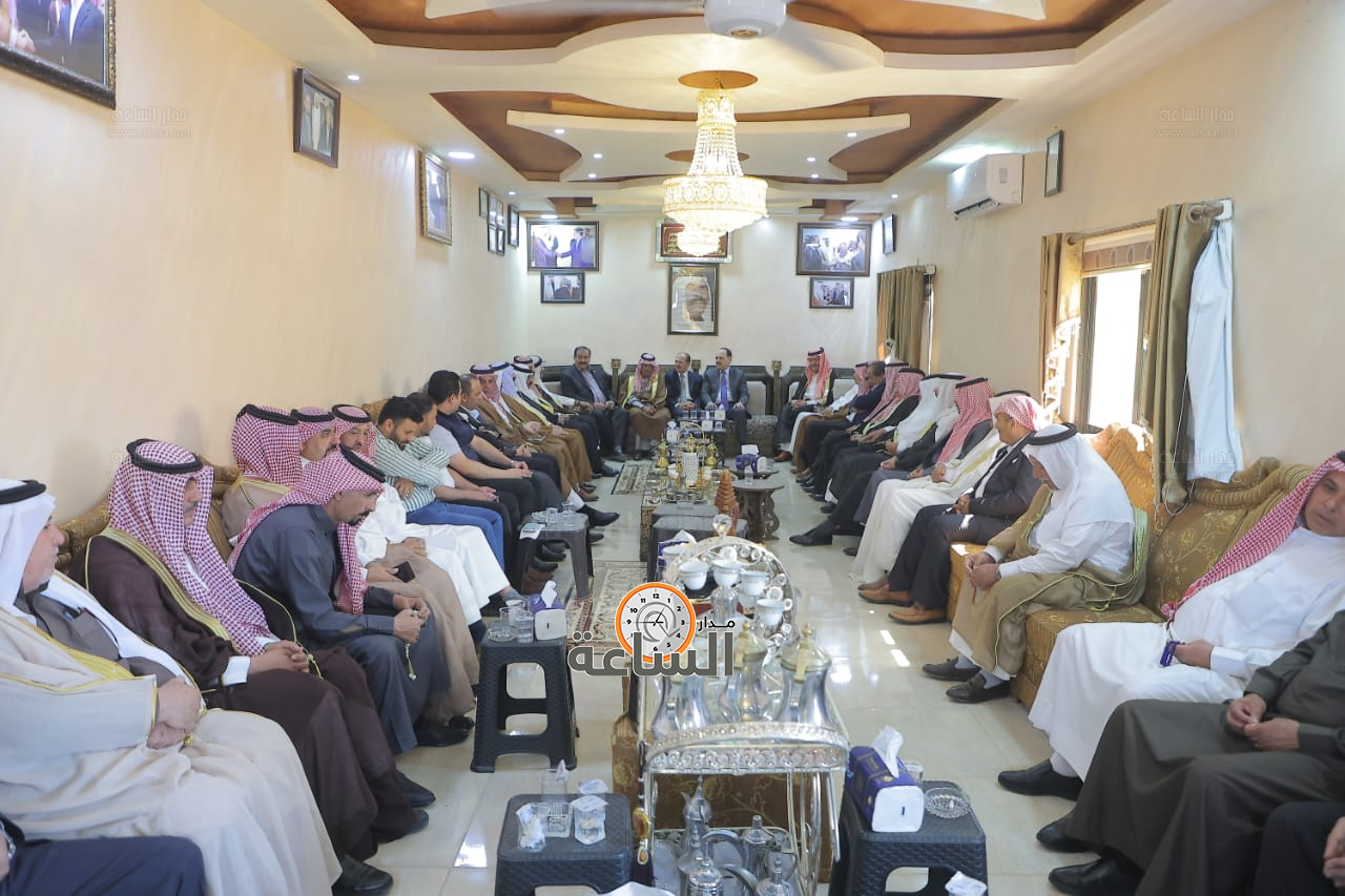 Madar Al-Saa Images 0.8389716727618347