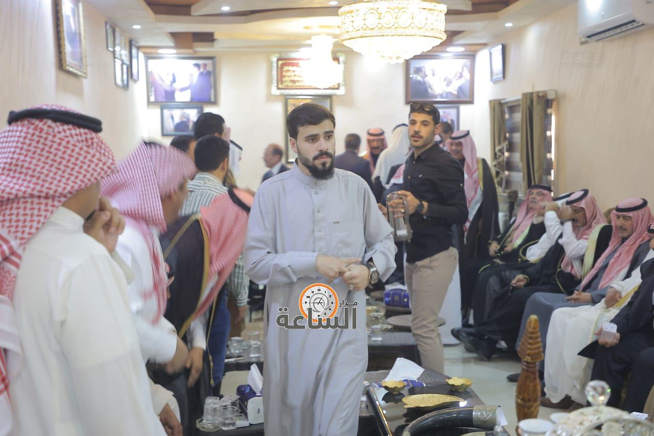 Madar Al-Saa Images 0.14130816833522497