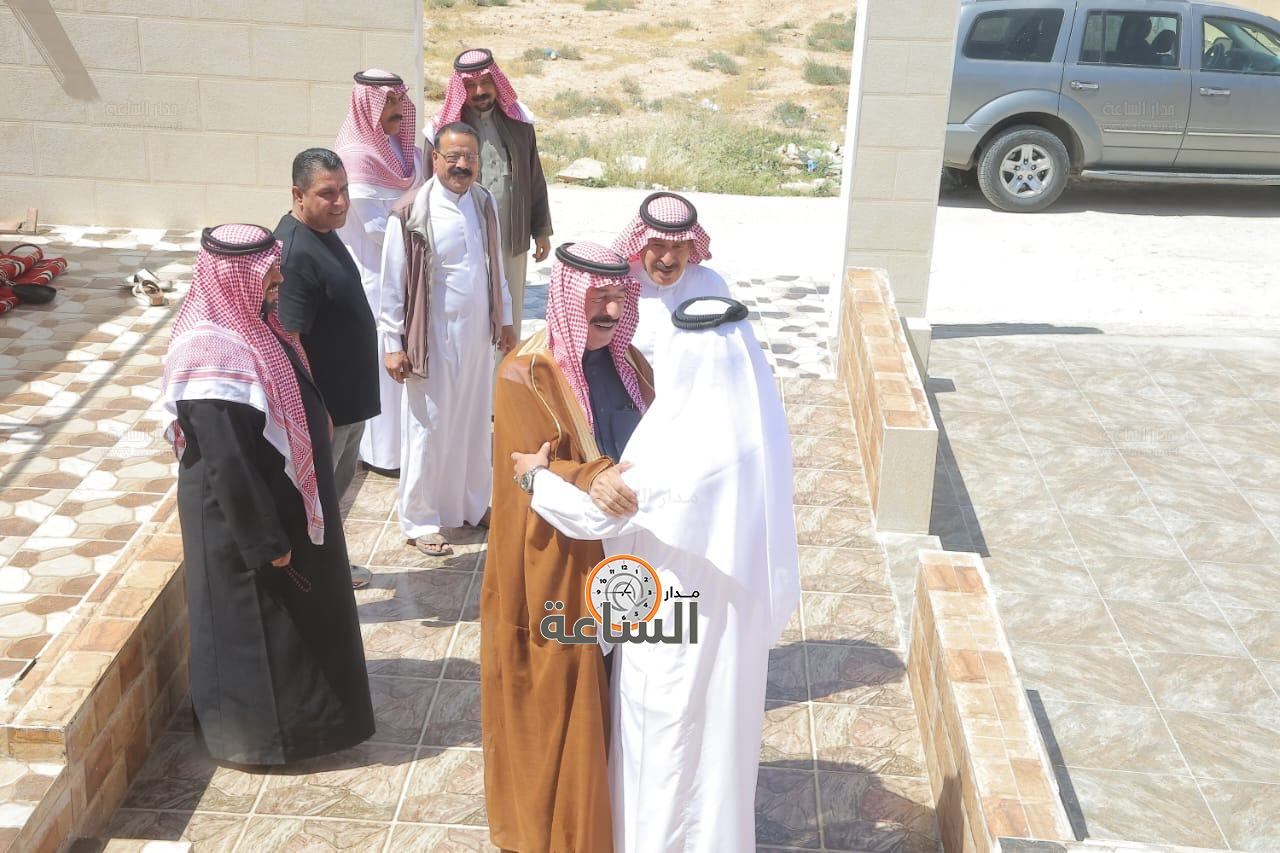 Madar Al-Saa Images 0.8149152244507738