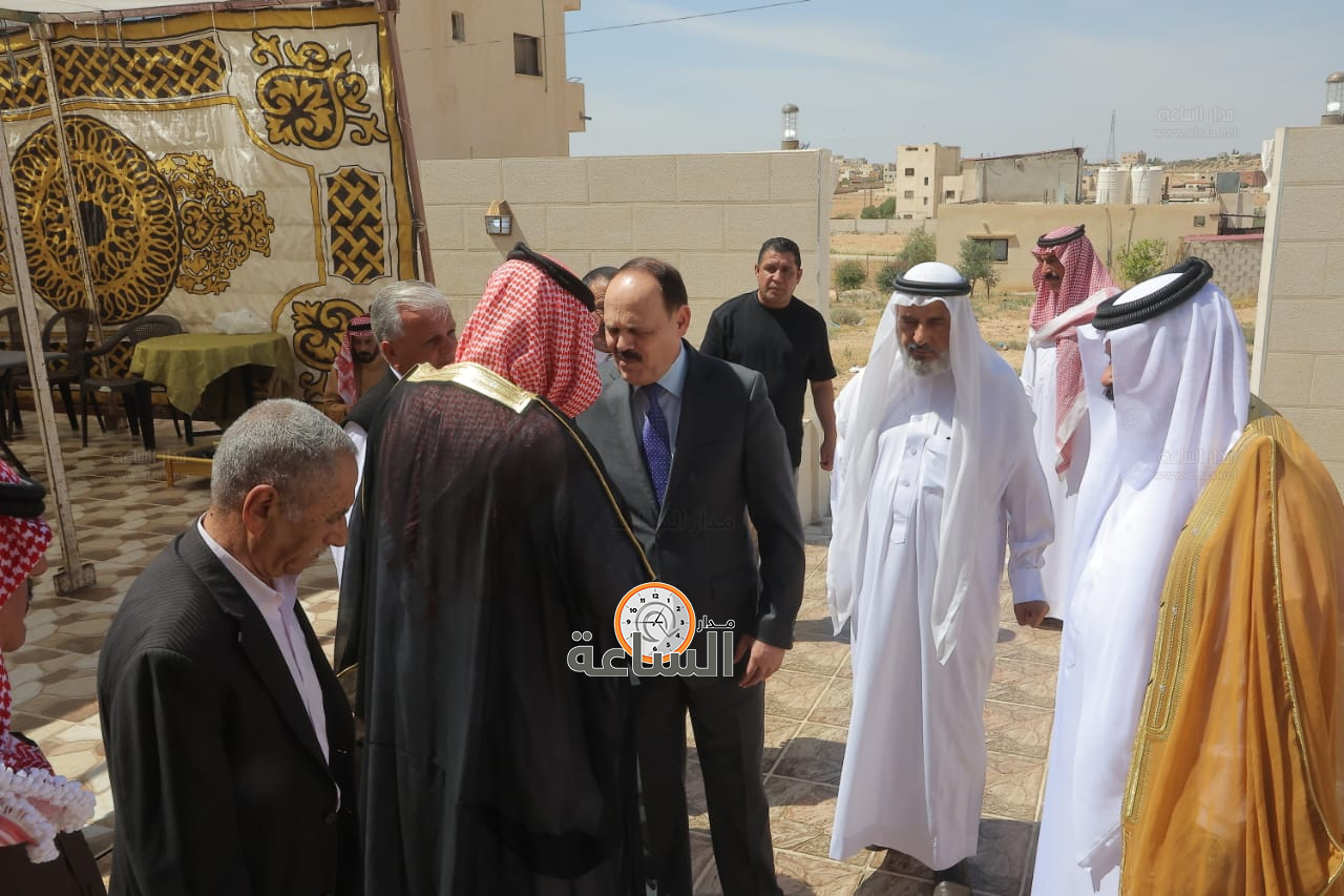 Madar Al-Saa Images 0.9263955975430184