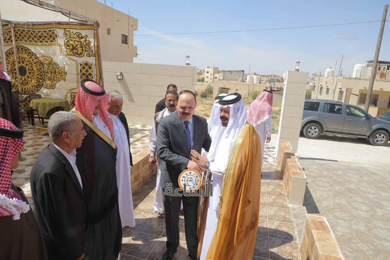 Madar Al-Saa Images 0.6906625526653641