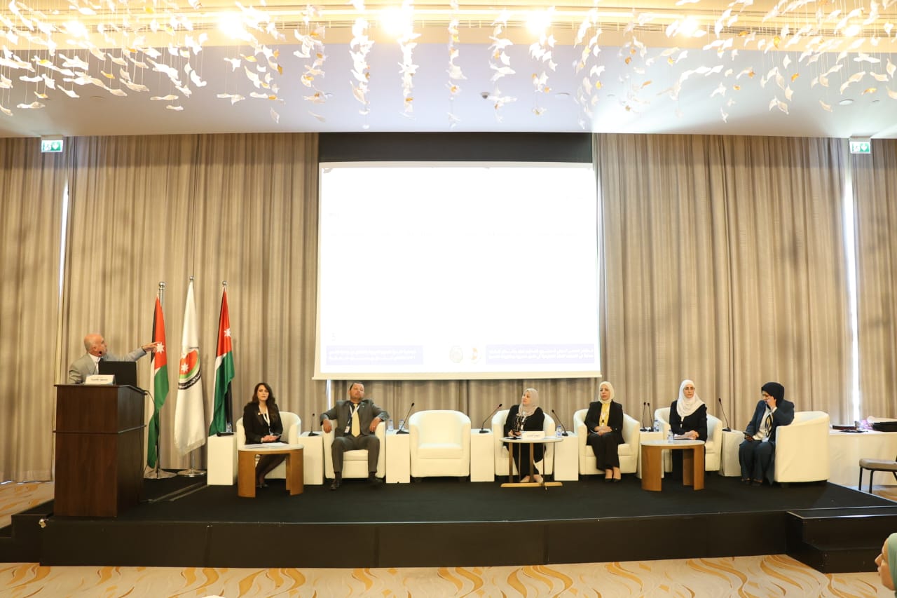 Madar Al-Saa Images 0.10300087317206197