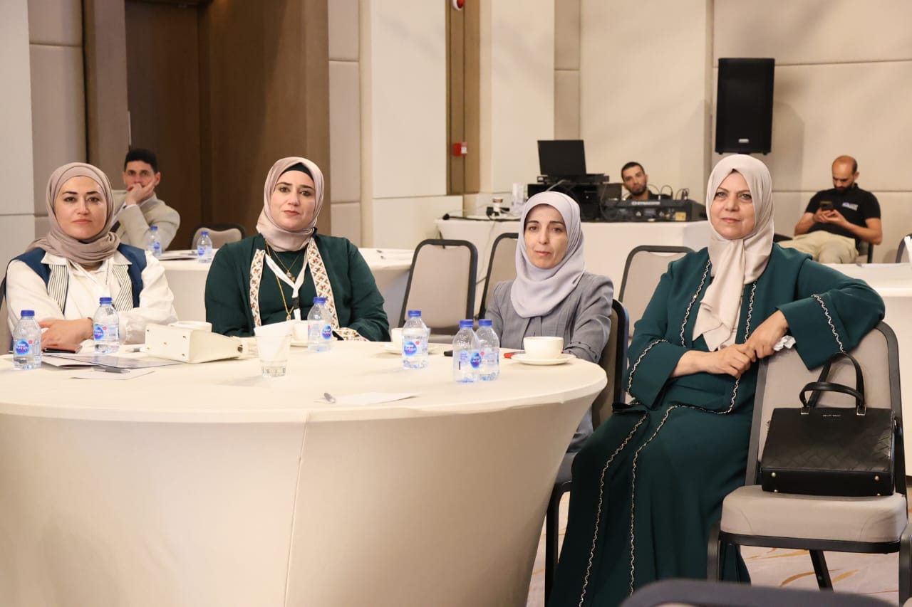 Madar Al-Saa Images 0.8134999776207534