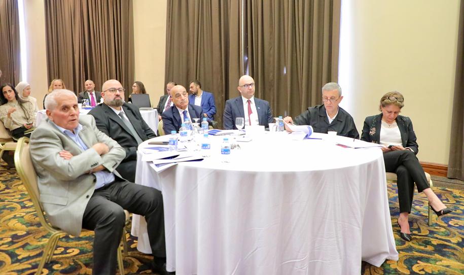 Madar Al-Saa Images 0.573843578364404