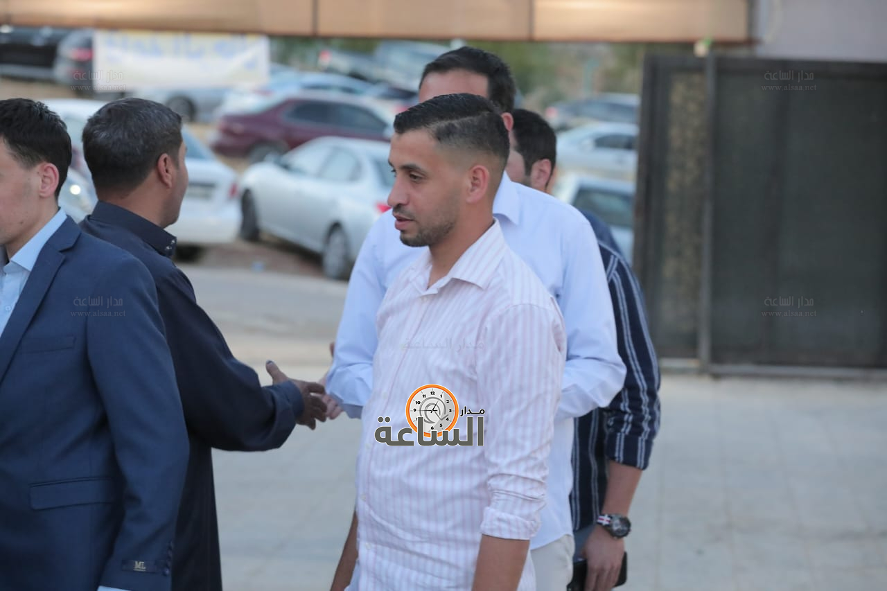 Madar Al-Saa Images 0.770881280689936