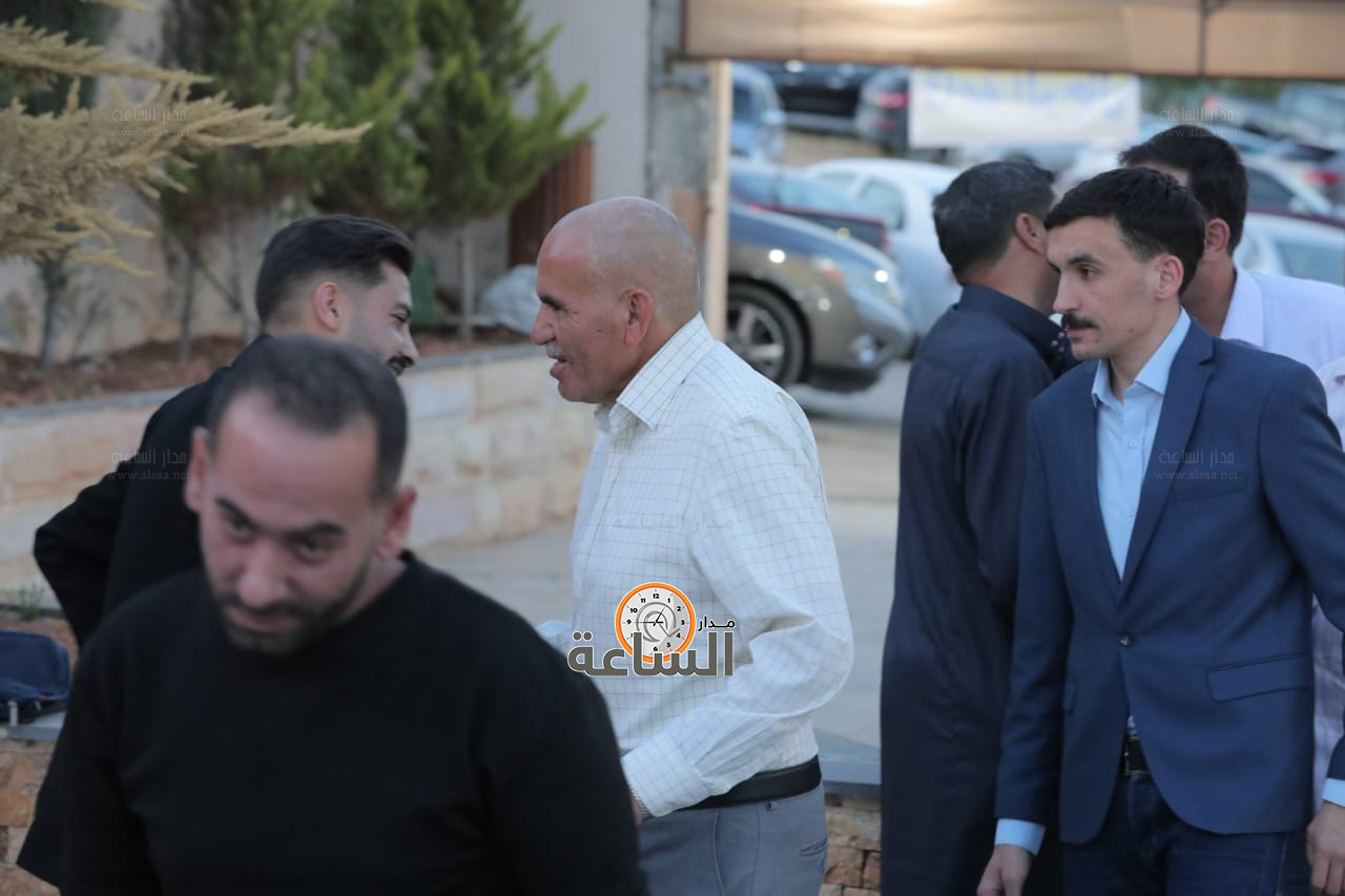 Madar Al-Saa Images 0.5466062681006753