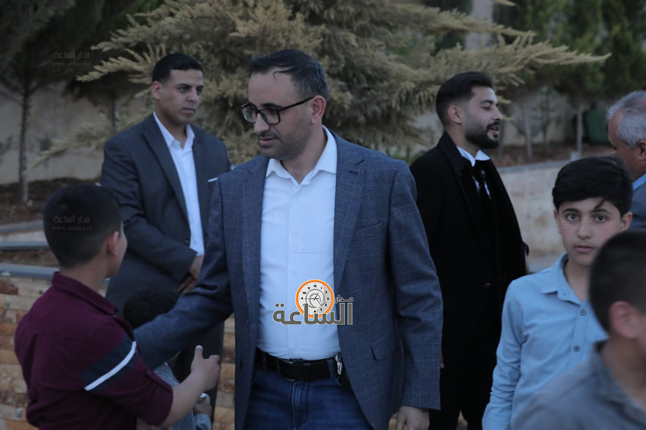 Madar Al-Saa Images 0.12444380493781726