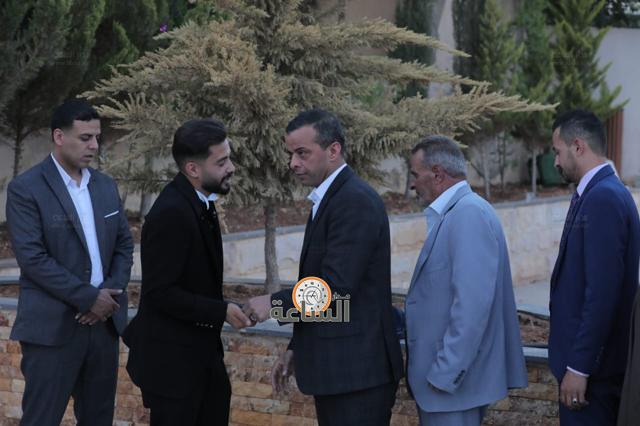 Madar Al-Saa Images 0.4178649385589225