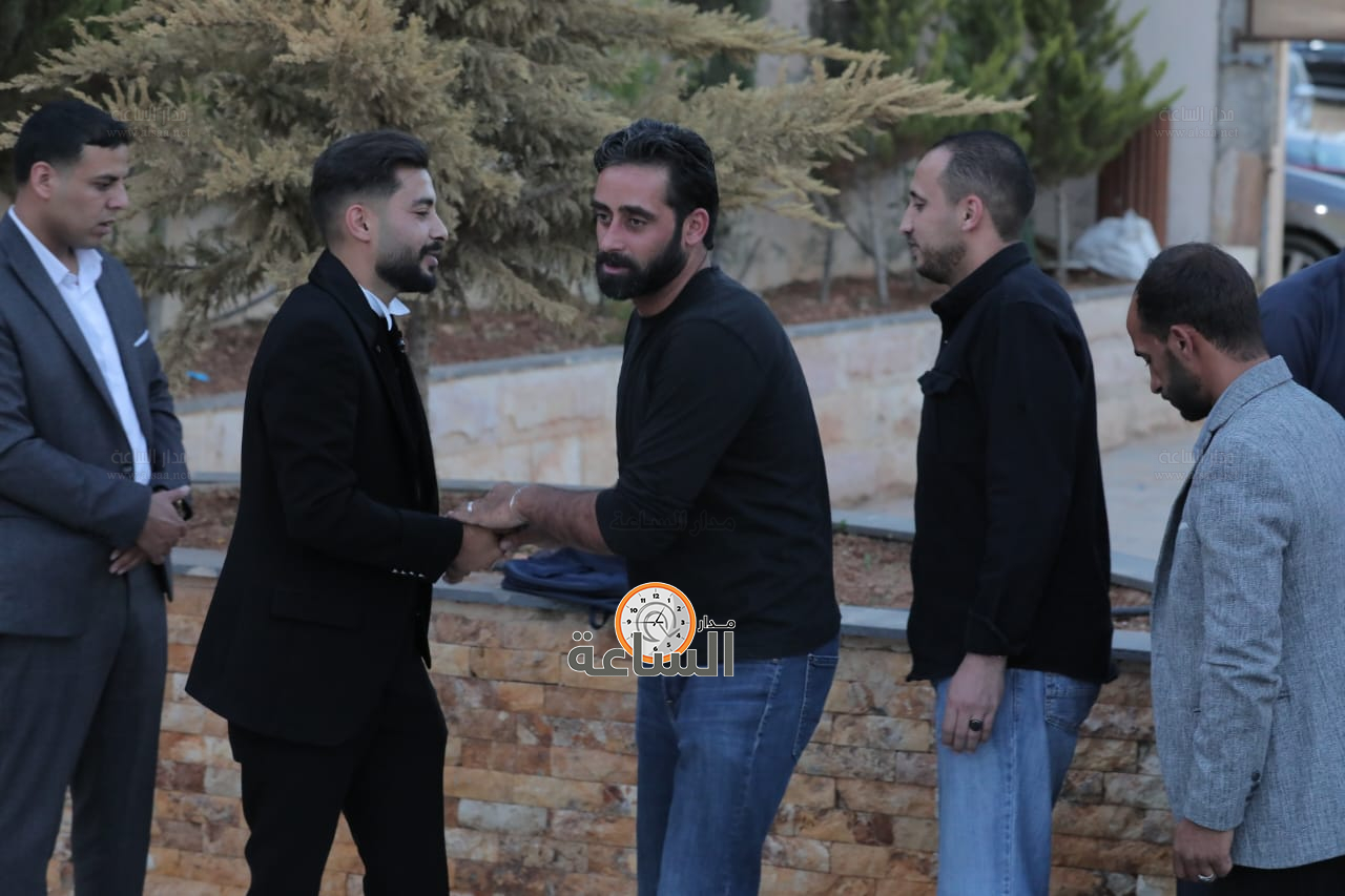 Madar Al-Saa Images 0.17733827797555446