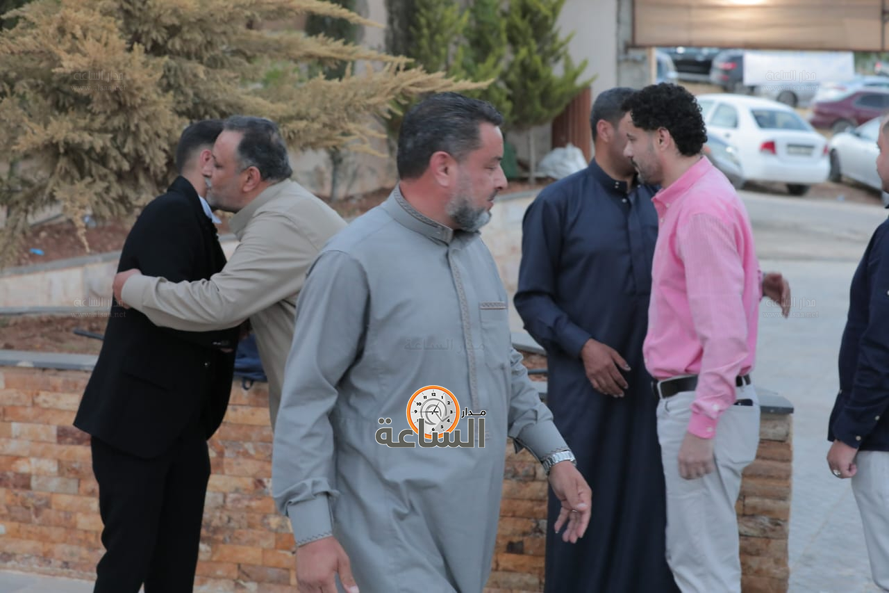 Madar Al-Saa Images 0.47466837879868895