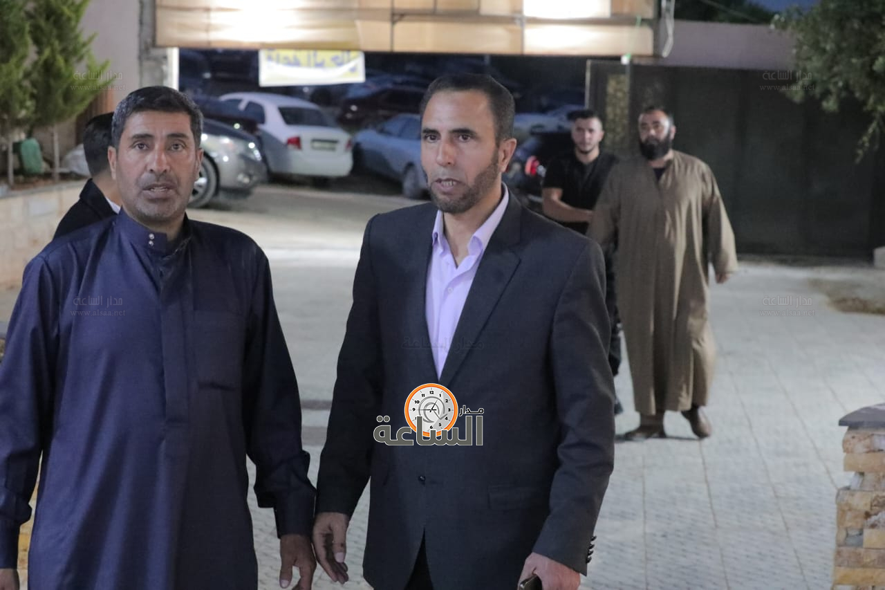 Madar Al-Saa Images 0.002472844274675312