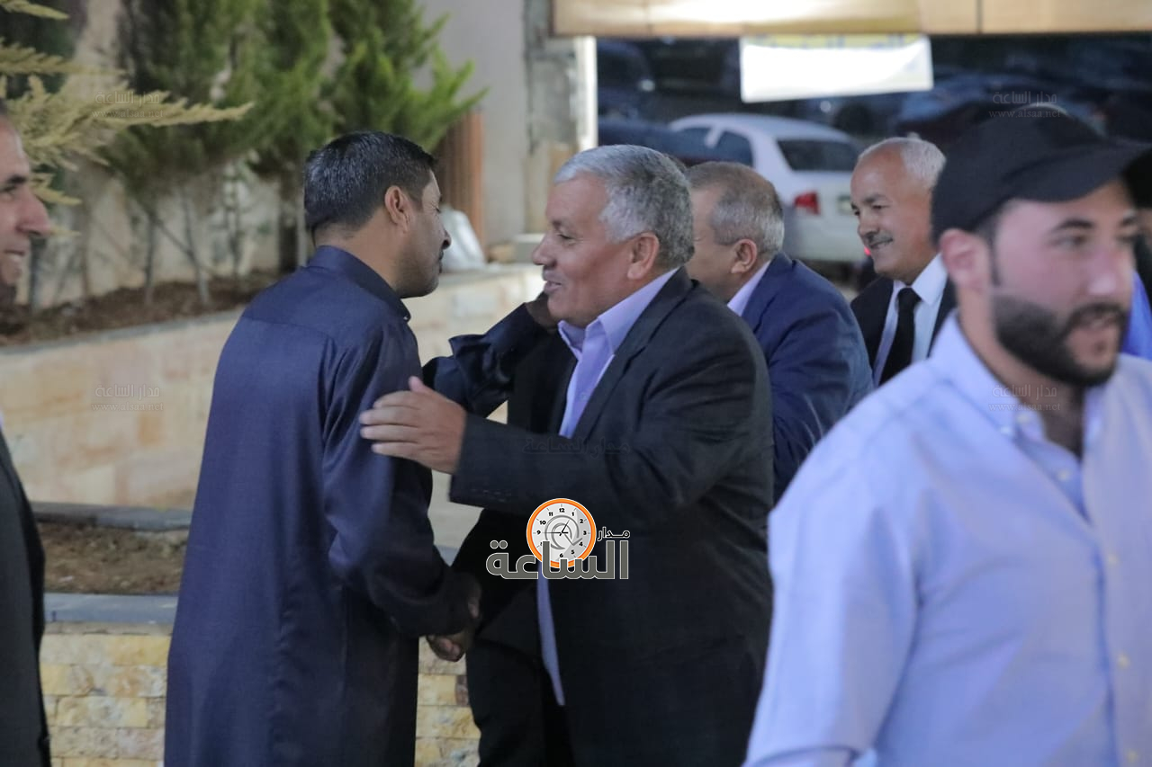 Madar Al-Saa Images 0.5025294284324582