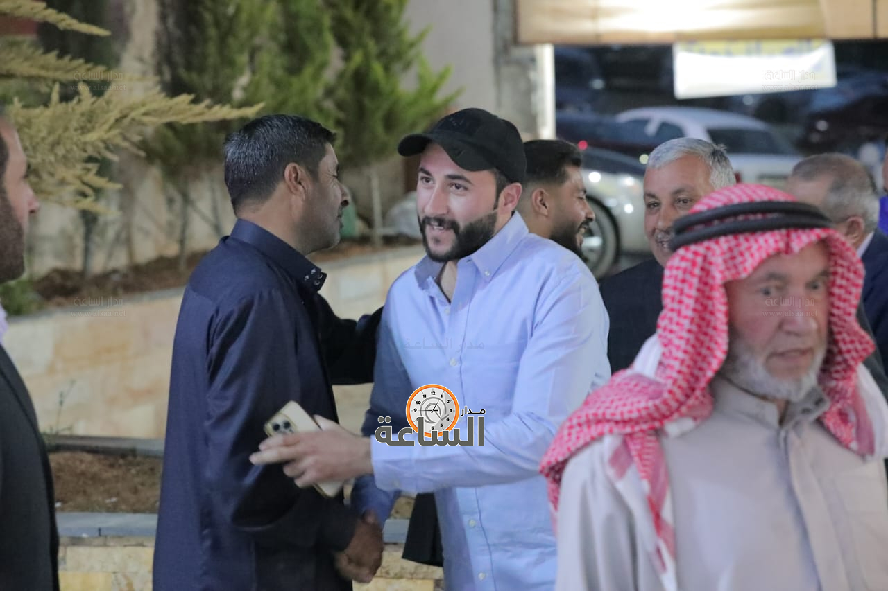 Madar Al-Saa Images 0.123441335000401